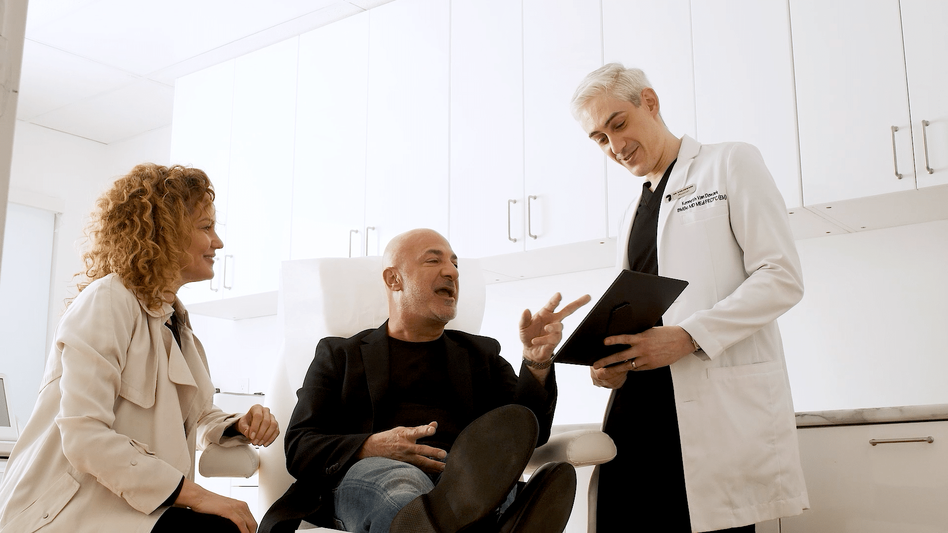 male and female patient consulting with vancouver doctor liquid rhinoplasty