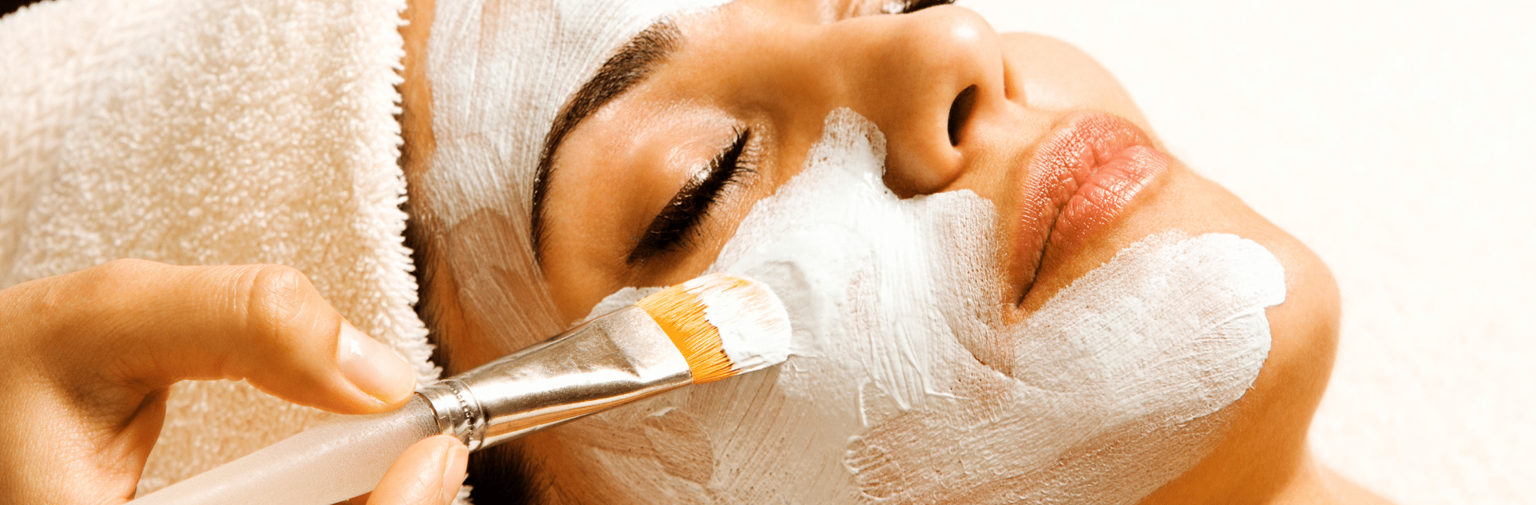 Fire and Ice Facial Red Carpet Peel isclinical best exfoliating no downtime facial anti aging rejuvenating best skincare clinic Vancouver sparrow md